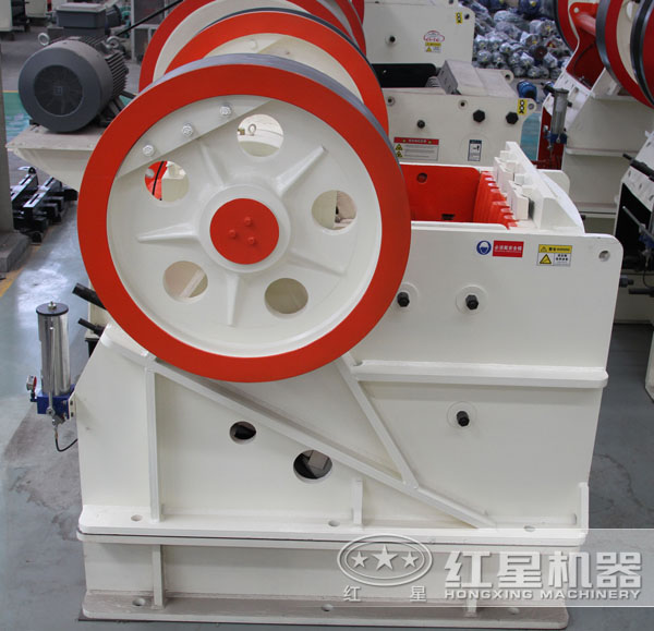 顎式破碎機 顎式破碎機