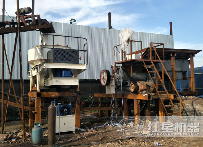 顎破出料和制砂機出料共用一條皮帶 顎破出料和制砂機出料共用一條皮帶