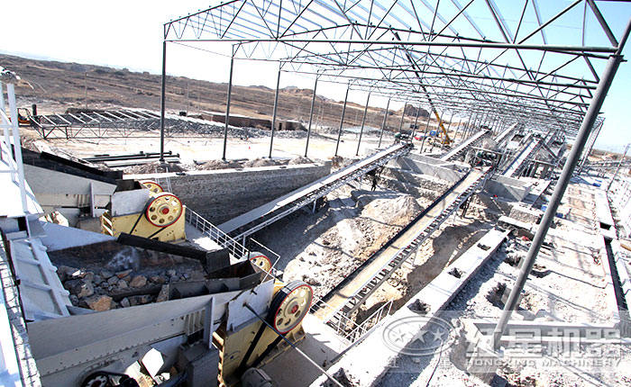 1600-2100大型顎式破碎機(jī)