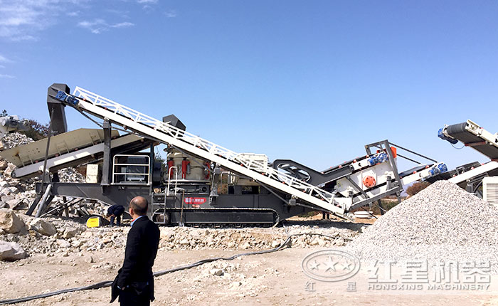 全自動履帶自走式移動破碎生產(chǎn)線