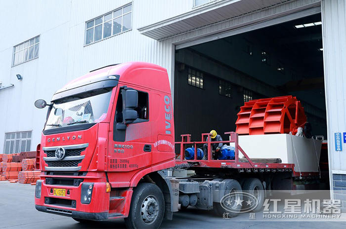 紅星輪斗洗砂機車間發貨現場 紅星輪斗洗砂機車間發貨現場