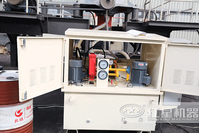 移動式石頭破碎機柴油組 移動式石頭破碎機柴油組