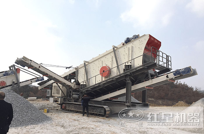 履帶移動制砂機