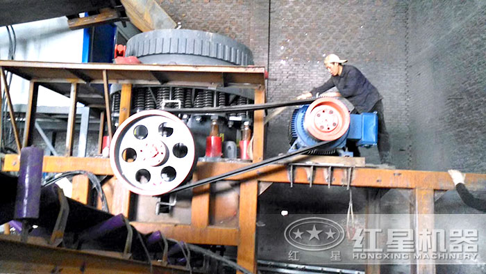 室內(nèi)安裝圓錐破碎就