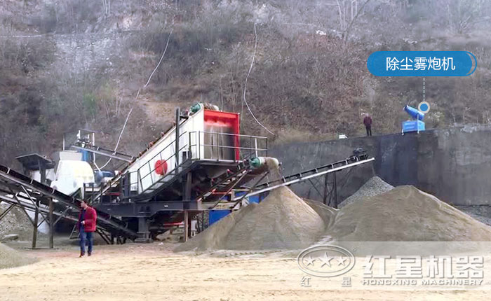 重錘式破碎機施工作業(yè)現(xiàn)場 重錘式破碎機施工作業(yè)現(xiàn)場