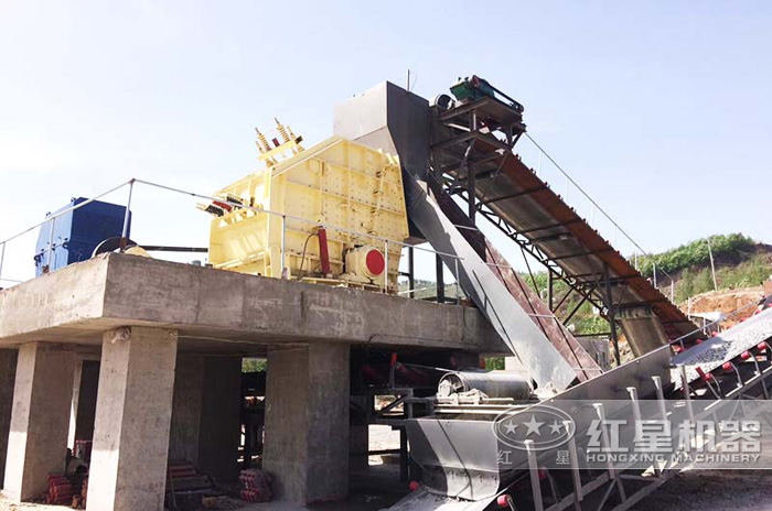 “中低硬度物料”碎石設備生產現場 “中低硬度物料”碎石設備生產現場