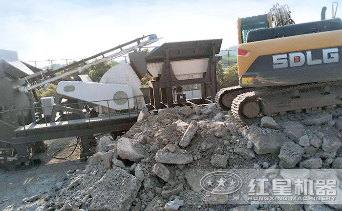 移動(dòng)錘式破碎機(jī) 移動(dòng)錘式破碎機(jī)