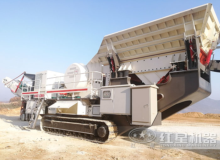 履帶流動碎石機搭載鄂式破碎機 履帶流動碎石機搭載鄂式破碎機