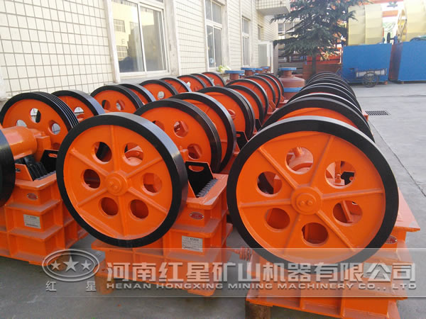 顎式破碎機(jī)