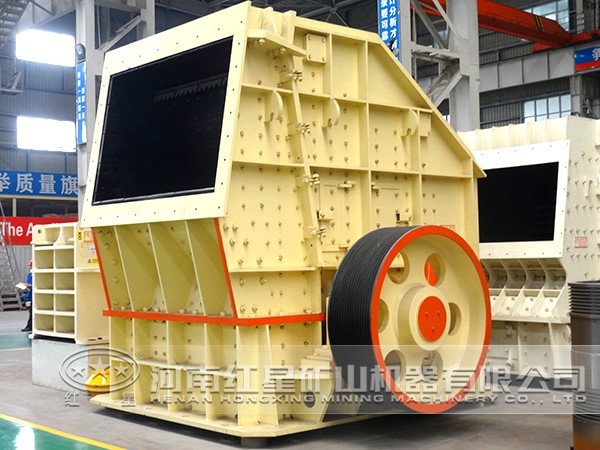 藍晶石反擊式破碎機性能優勢