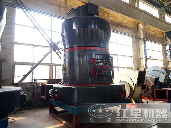 粗面巖雷蒙磨粉機