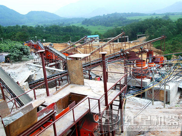 輝綠巖生產線現場