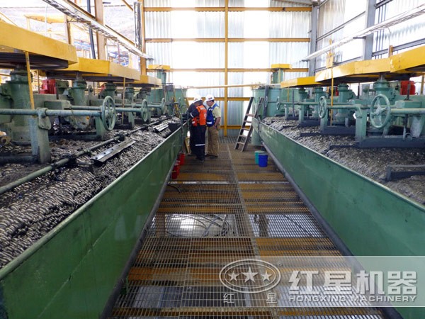 云南斑銅礦生產線現場